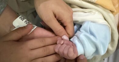 Rocco Hunt è nato il secondo figlio Raffaele: l’annuncio emozionante e il significato del nome